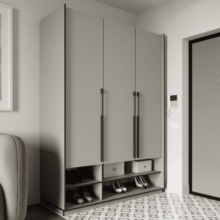 Шафа розпашна з полицями на 3 дверки