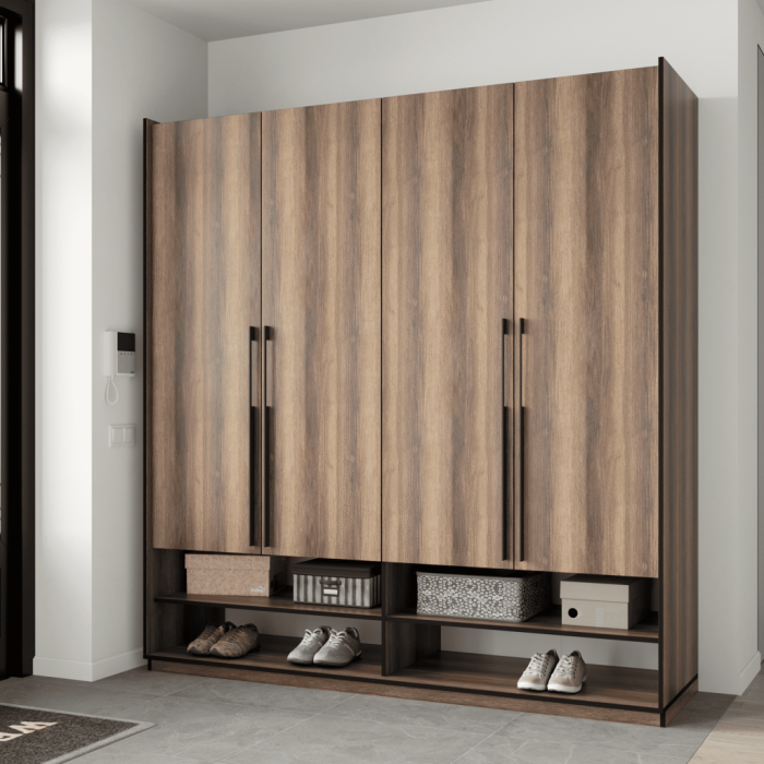 Шафа розпашна на 4 дверки з полицями